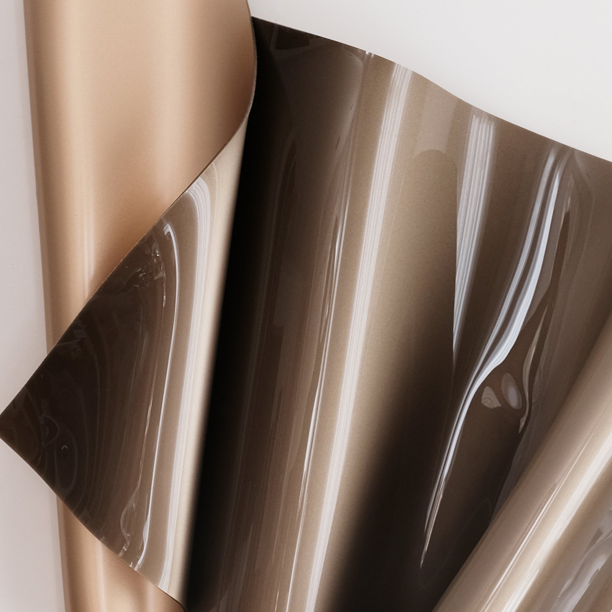 Dual Tone Shimmer Gold 23 - Medium